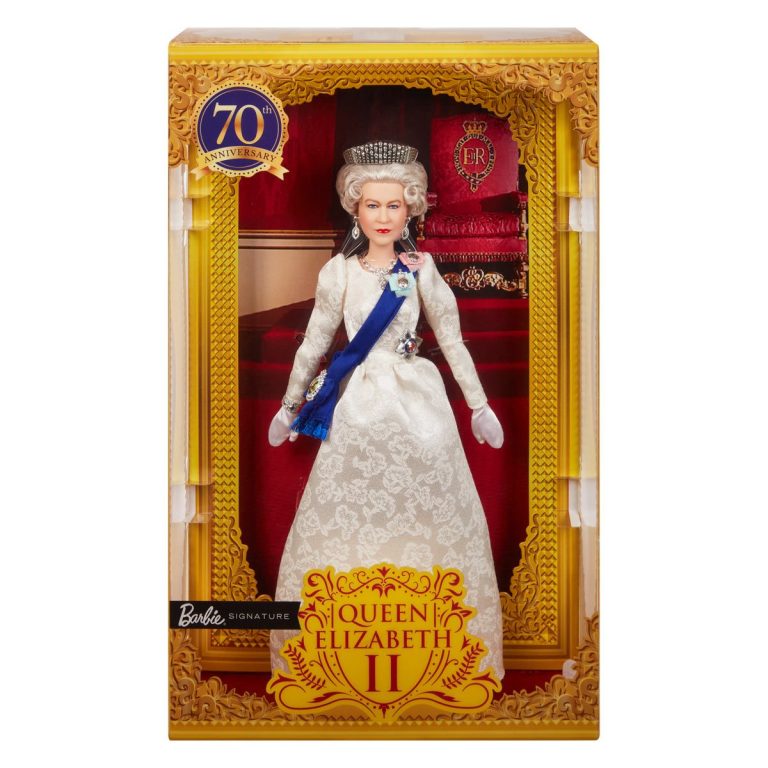 Barbie Queen Elizabeth Platinum Jubilee