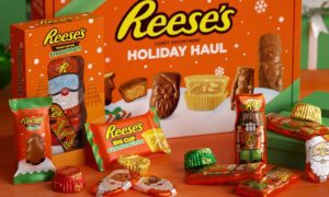 REESE'S PIECES Holiday Chocolate Candies