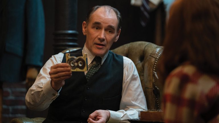 Outfit Mark Rylance