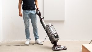 Shark Rotator Professional Lift-Away Vacuum