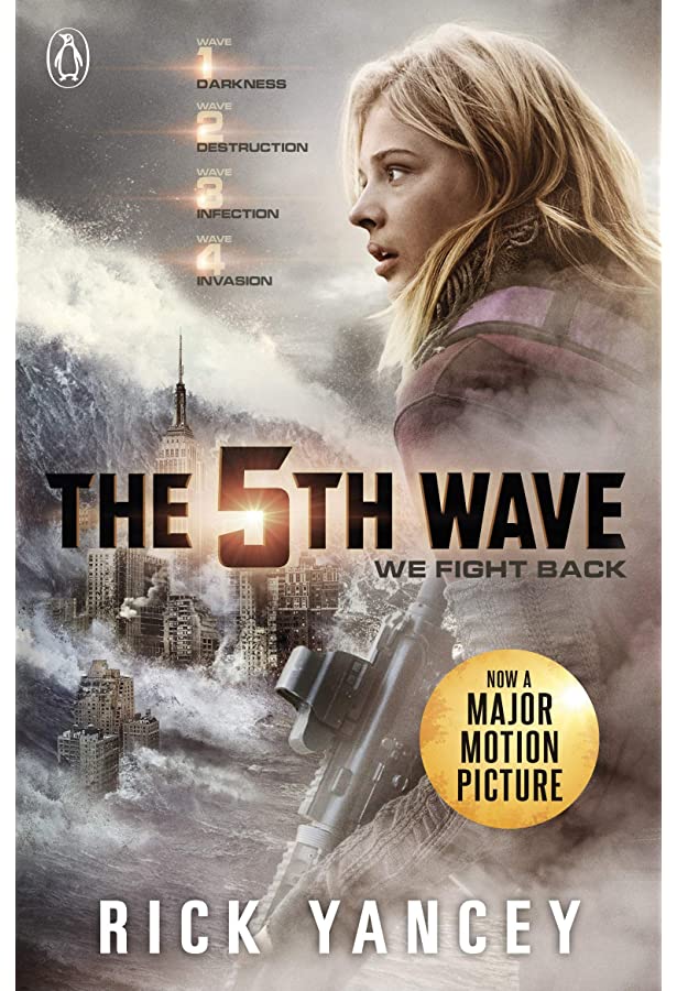 The 5th Wave: First Book in the 5th Wave Series