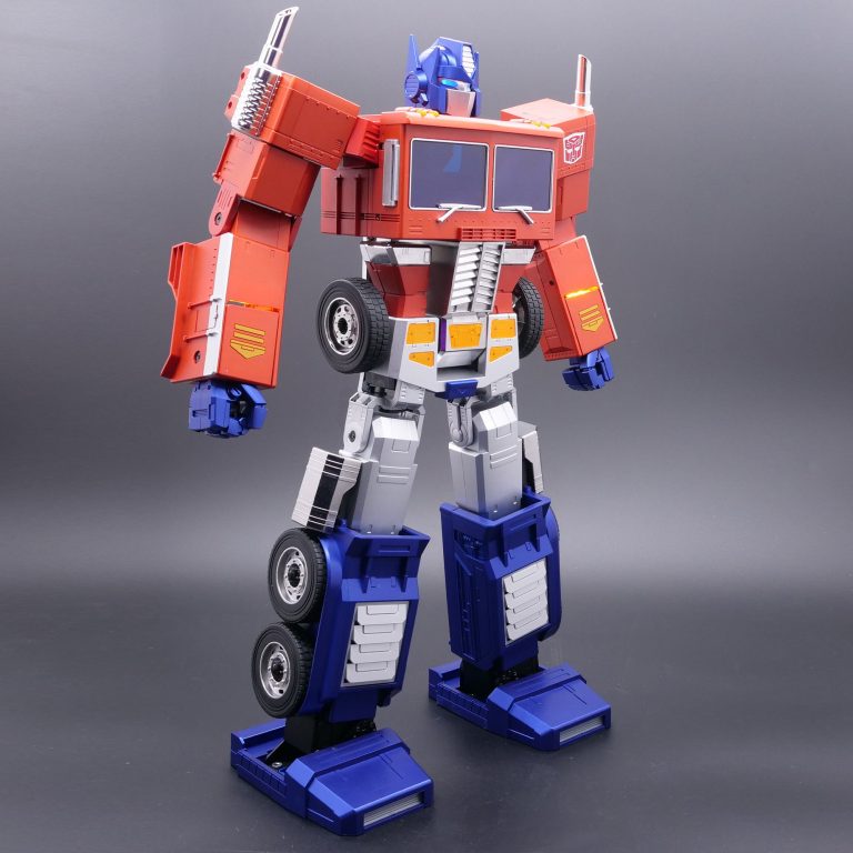 Transformers Optimus Prime Auto-Converting Projection Robot